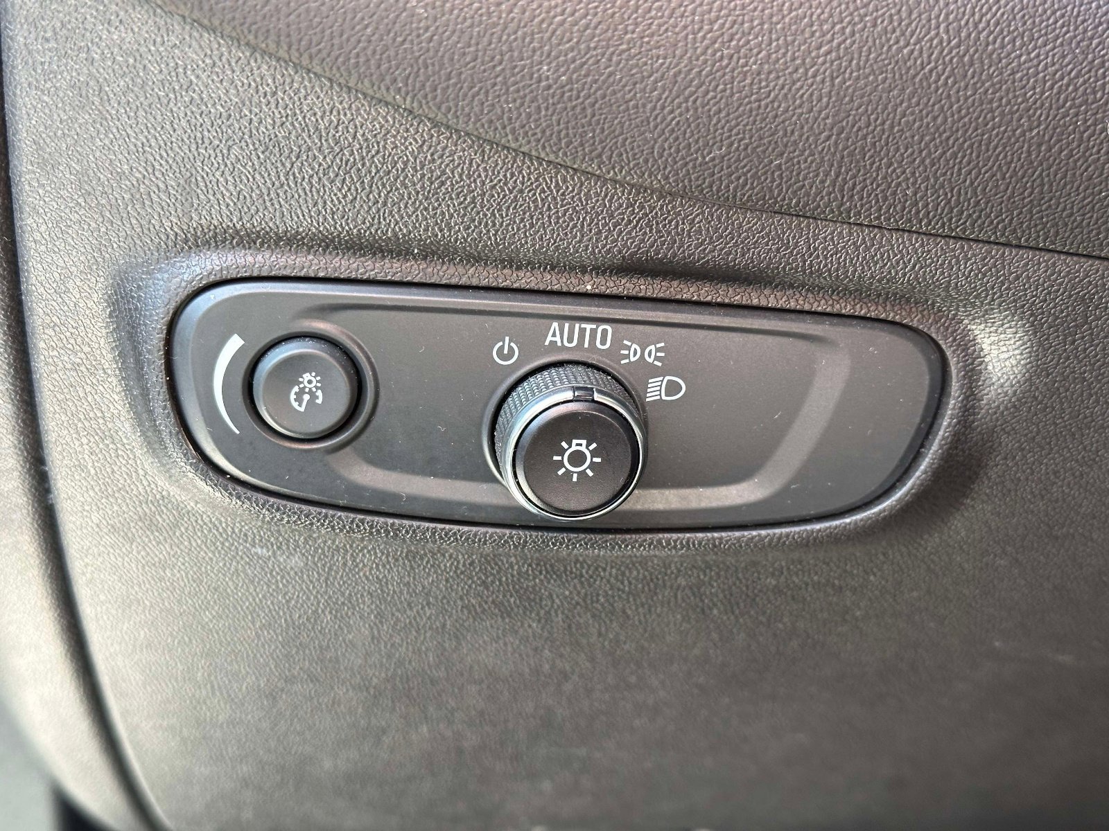 Certified 2023 Chevrolet Equinox LT image 19