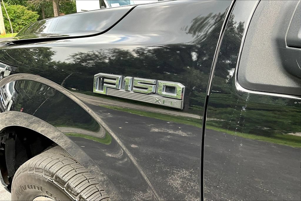 Certified 2019 Ford F150 XLT w/ Equipment Group 302A Luxury AWD/4WD image 28