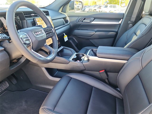 New 2026 GMC Terrain Elevation w/ Elevation Premium Package image 13