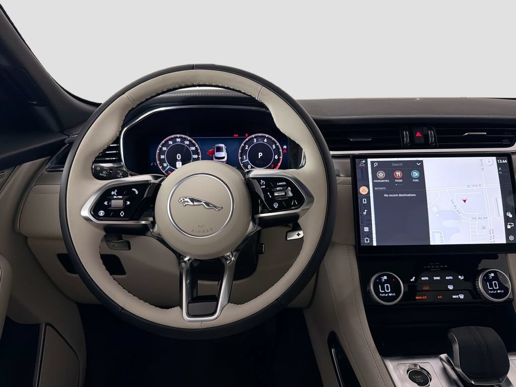 New 2026 Jaguar F-PACE R-Dynamic S AWD/4WD image 24