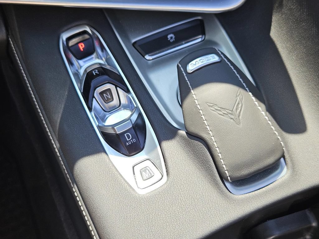 Used 2024 Chevrolet Corvette Stingray Coupe w/ 1LT RWD image 23