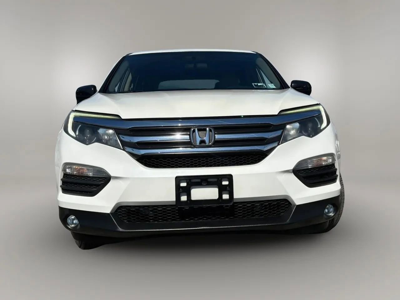 Used 2016 Honda Pilot EX image 2