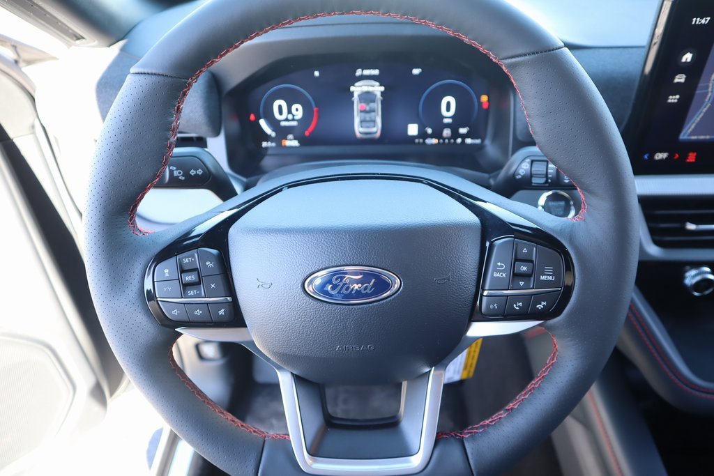 New 2026 Ford Explorer ST-Line image 3