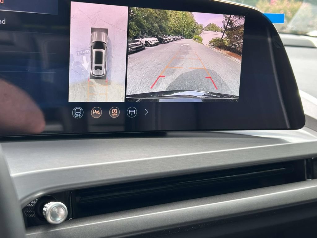 New 2027 Cadillac Vistiq Sport AWD/4WD image 29