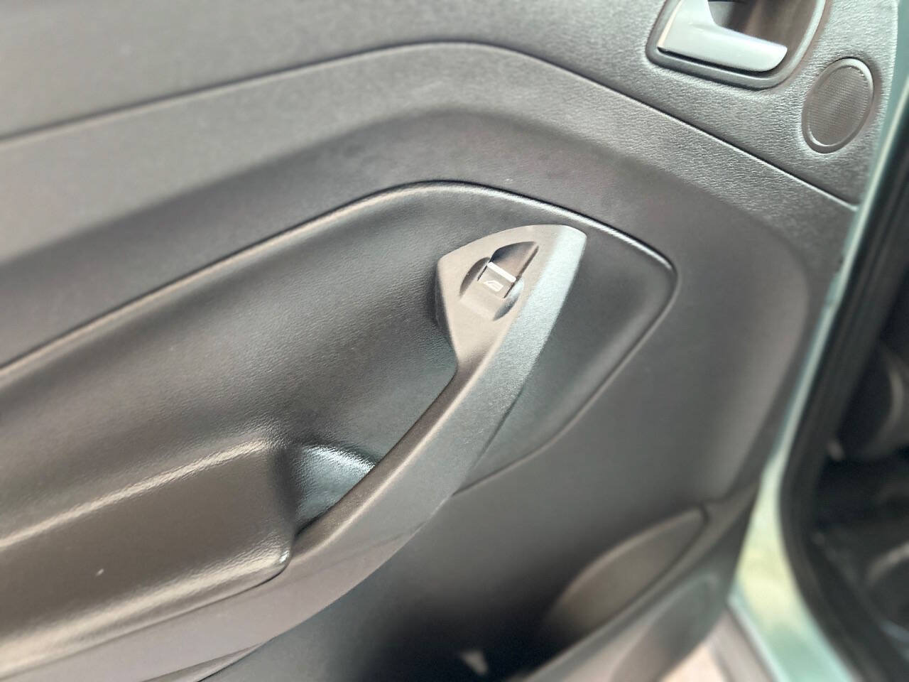 Used 2013 Ford Escape SEL FWD image 41