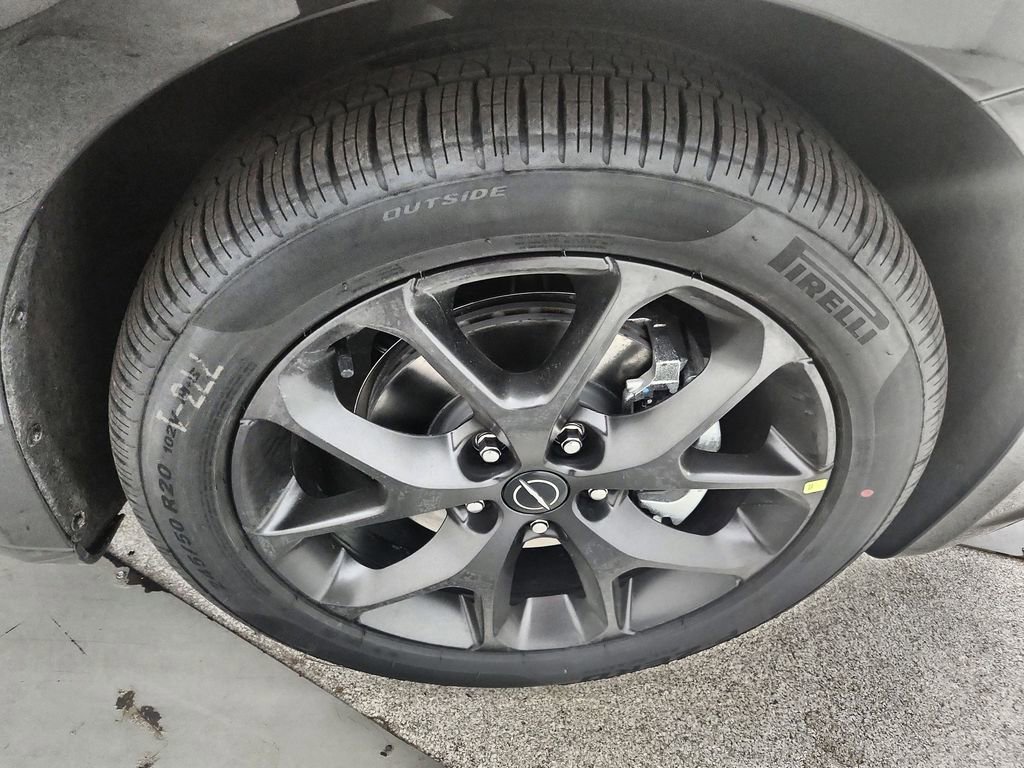 New 2026 Chrysler Pacifica Limited image 36