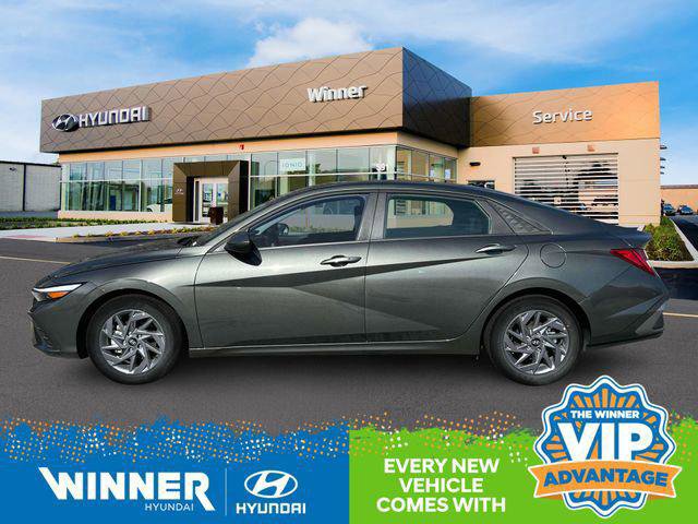 New 2025 Hyundai Elantra Blue image 3