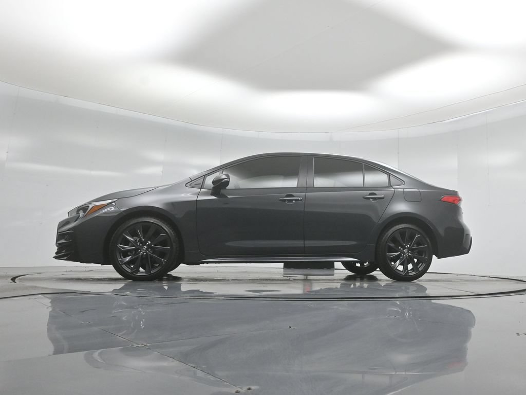 Used 2026 Toyota Corolla SE FWD image 49