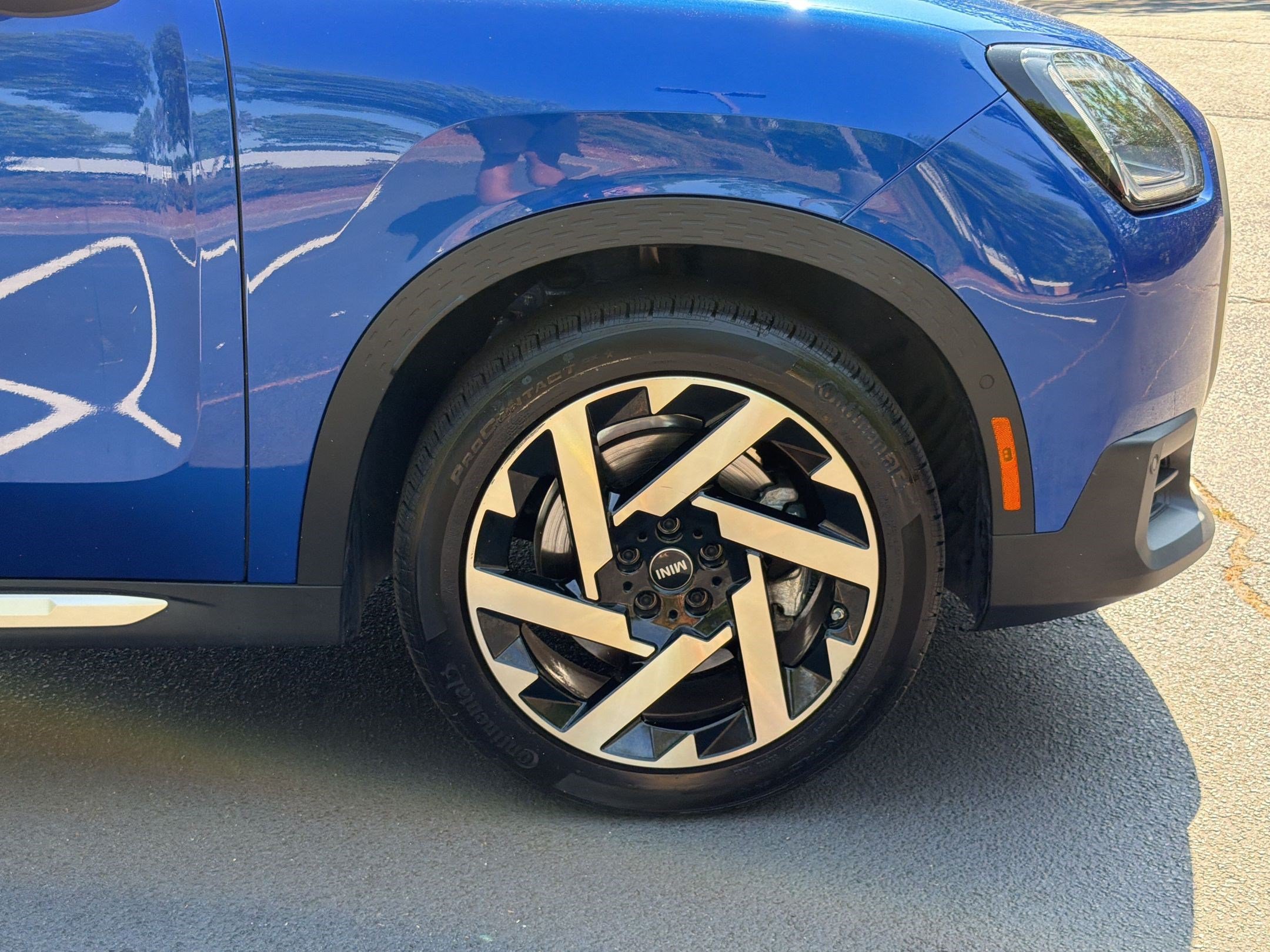 Certified 2025 MINI Cooper Countryman S AWD/4WD image 13