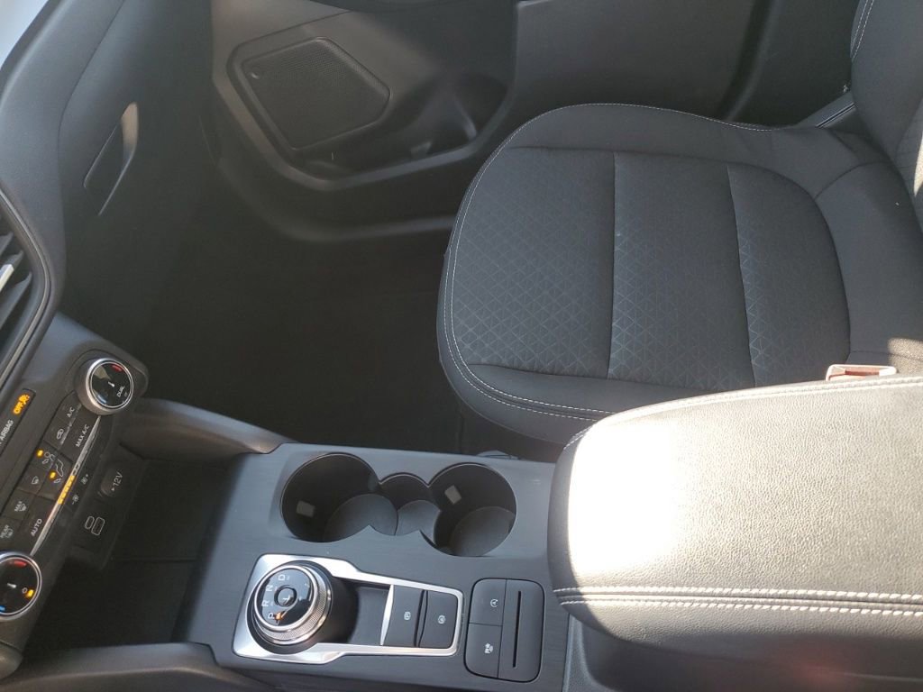 Used 2025 Ford Escape Active image 23