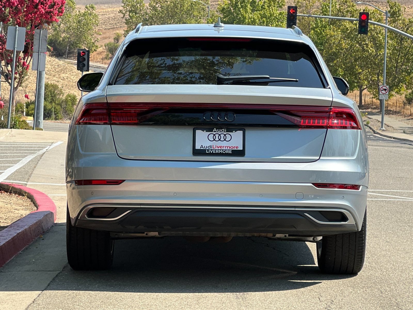 Used 2023 Audi Q8 Premium Plus w/ Premium Plus Package AWD/4WD image 5