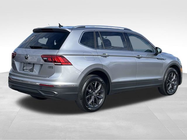 Used 2024 Volkswagen Tiguan SE image 7