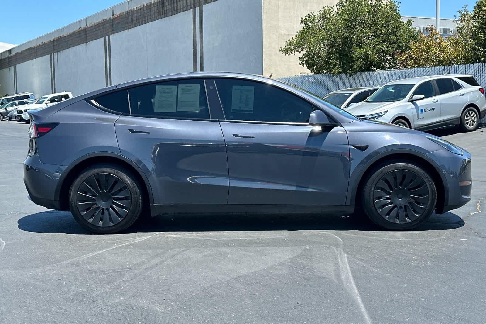 Used 2021 Tesla Model Y Long Range AWD/4WD image 6