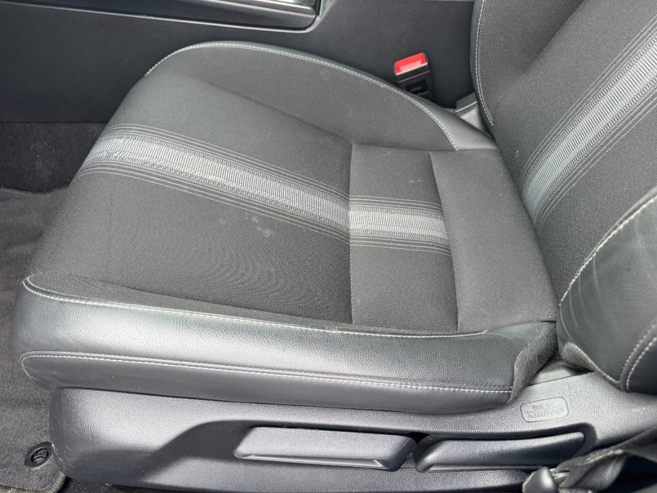 Certified 2025 Honda Civic Sport image 17