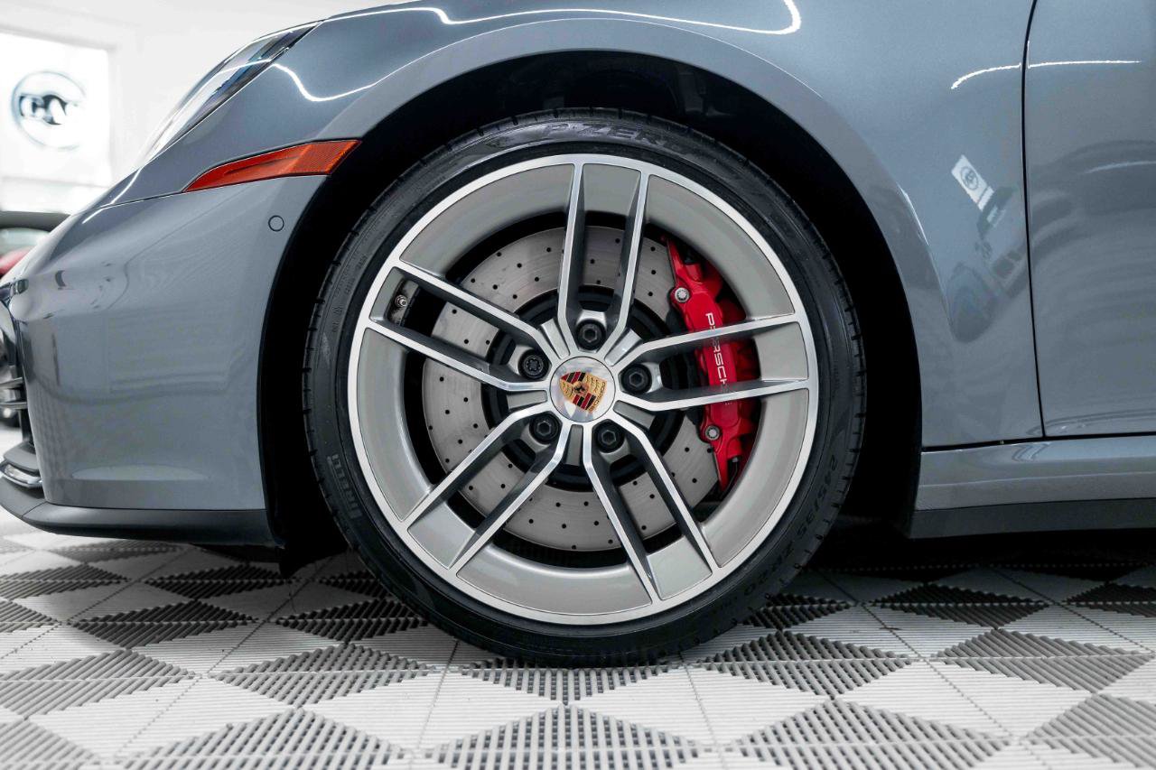 Used 2025 Porsche 911 Carrera S RWD image 32