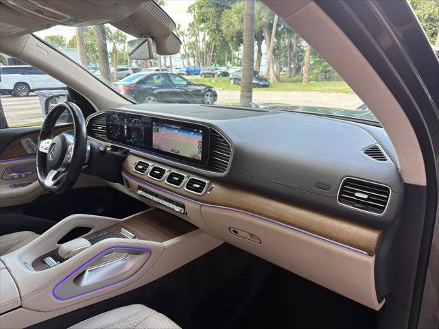 Used 2020 Mercedes-Benz GLS 580 4MATIC image 19