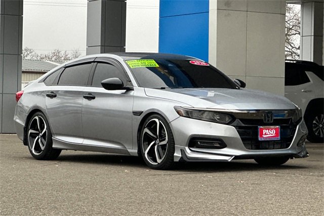 Used 2020 Honda Accord Sport image 2