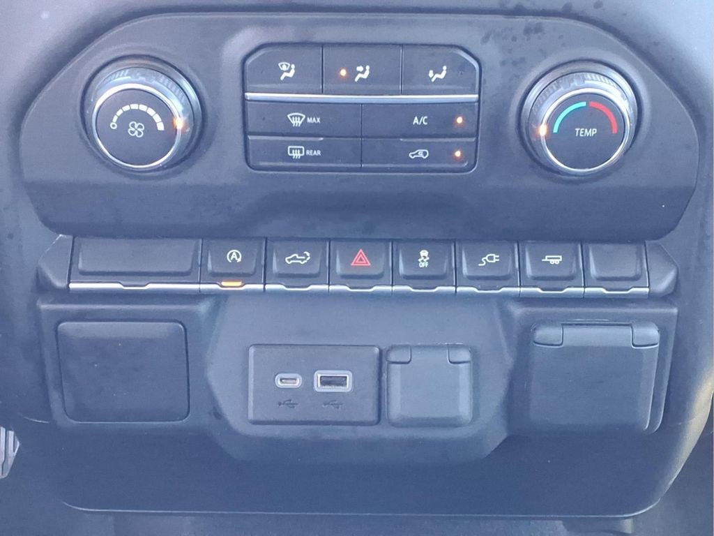 Used 2021 Chevrolet Silverado 1500 Custom w/ Rally Edition image 17