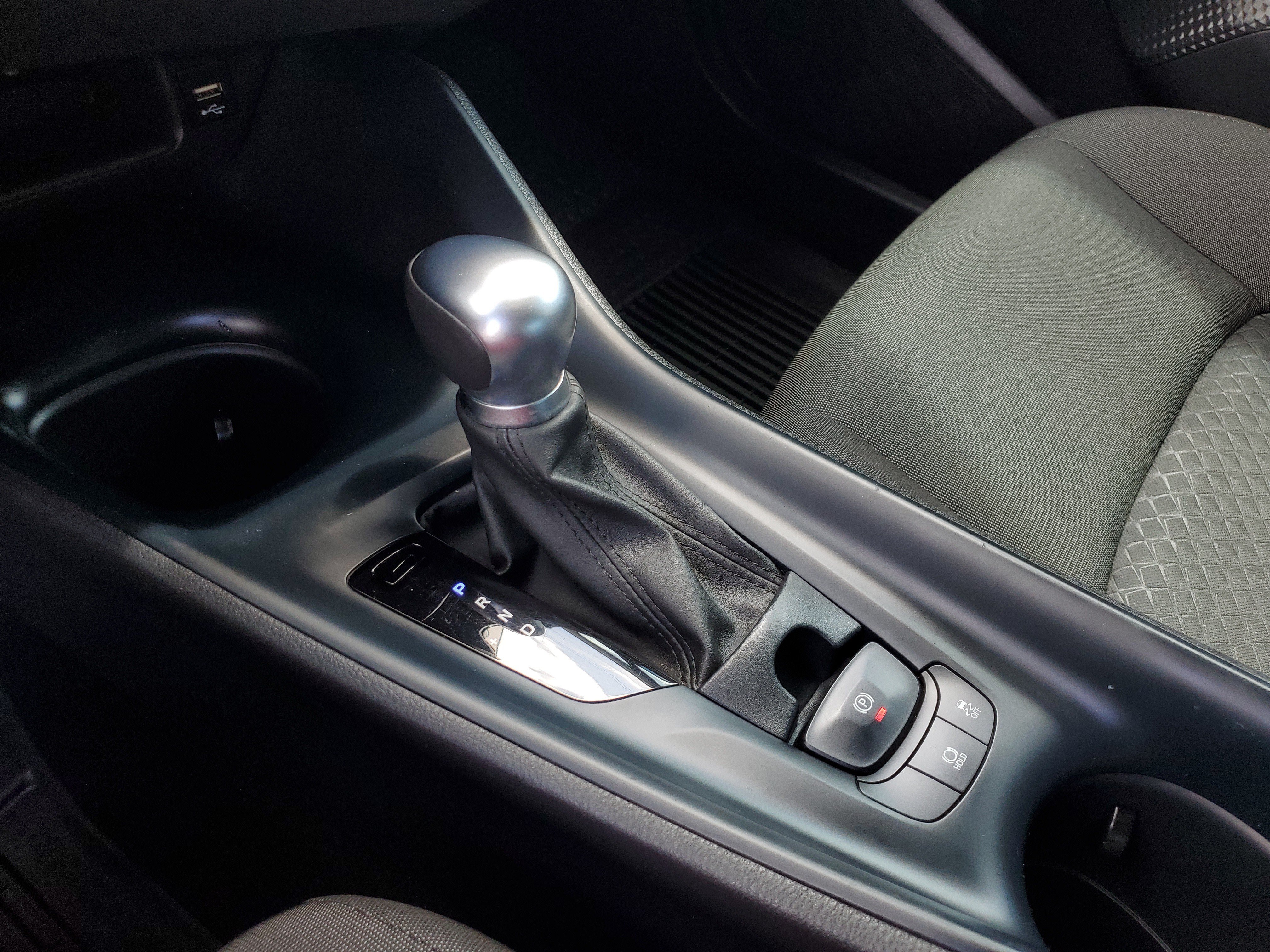 Used 2021 Toyota C-HR LE FWD image 22