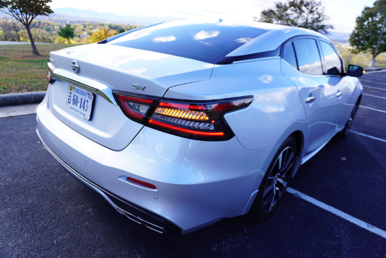 Used 2022 Nissan Maxima SV w/ Floor Mat Group image 9