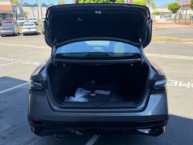 New 2027 Nissan Sentra SR w/ SR All Weather Package FWD image 7
