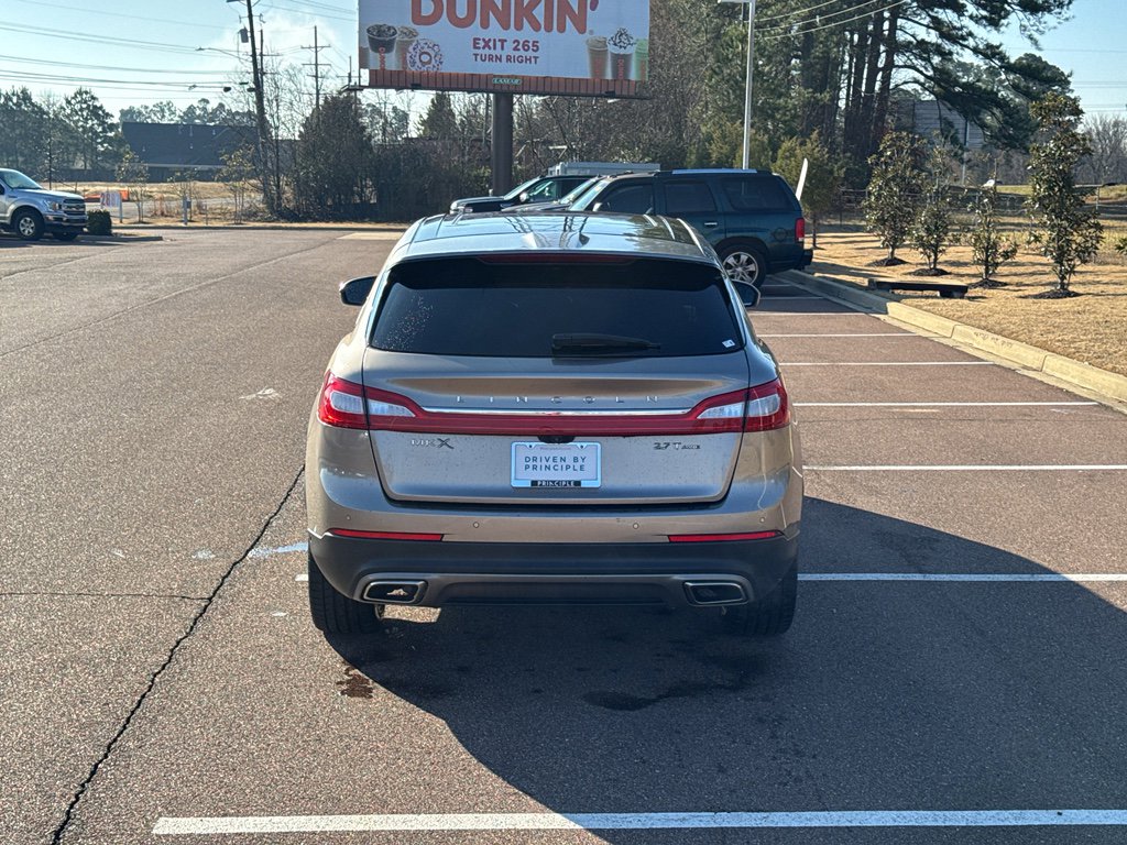 Used 2018 Lincoln MKX Reserve w/ Driver Assistance Package image 6