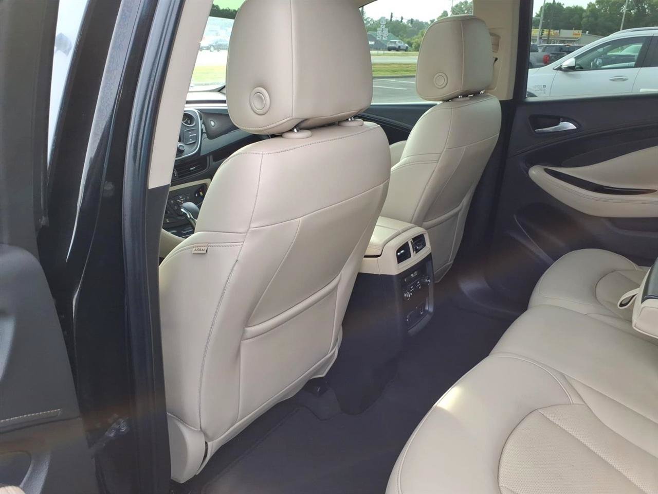 Used 2017 Buick Envision Premium AWD/4WD image 9