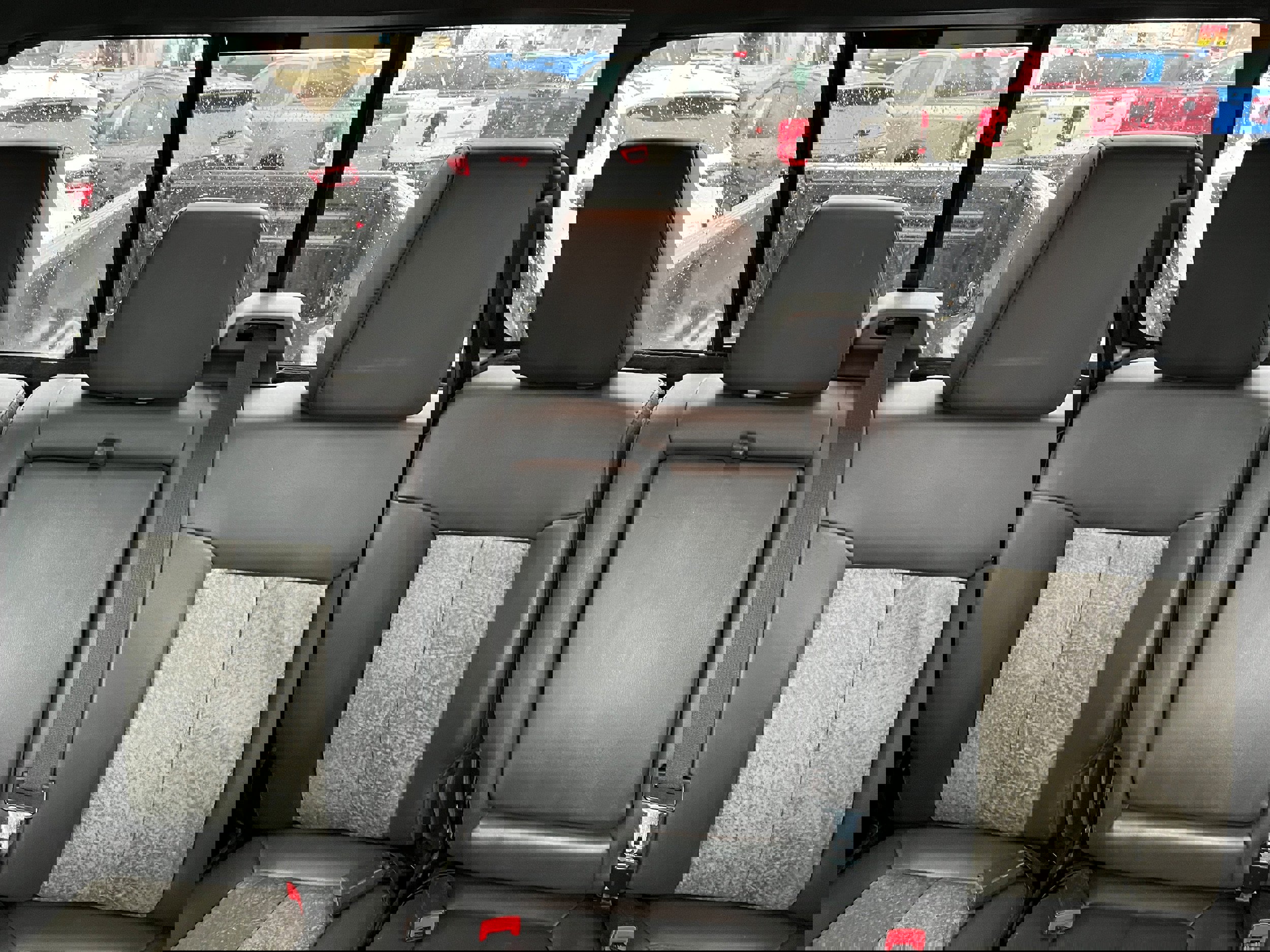 Used 2011 Ford F350 Lariat w/ Lariat Interior Pkg image 11