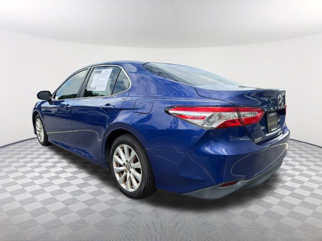 Used 2018 Toyota Camry LE FWD image 7