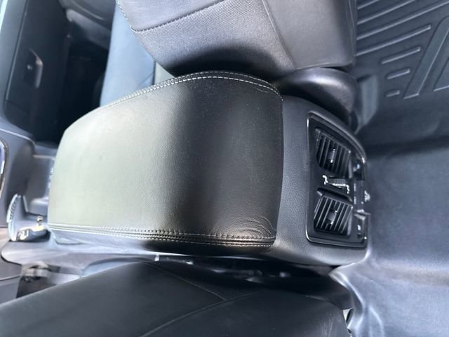 Used 2020 Dodge Durango R/T w/ Blacktop Package RWD image 26