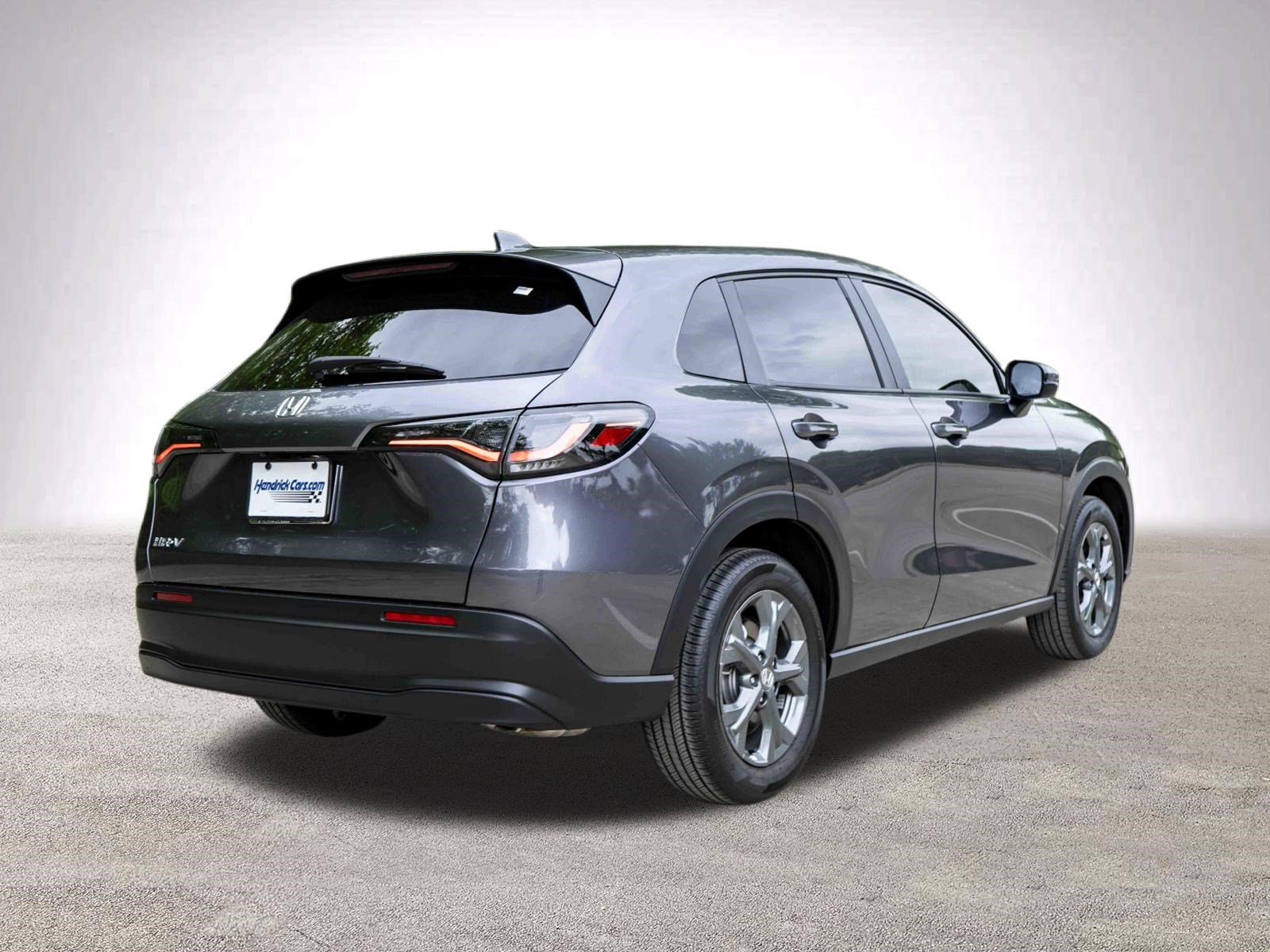 Used 2026 Honda HR-V LX image 8