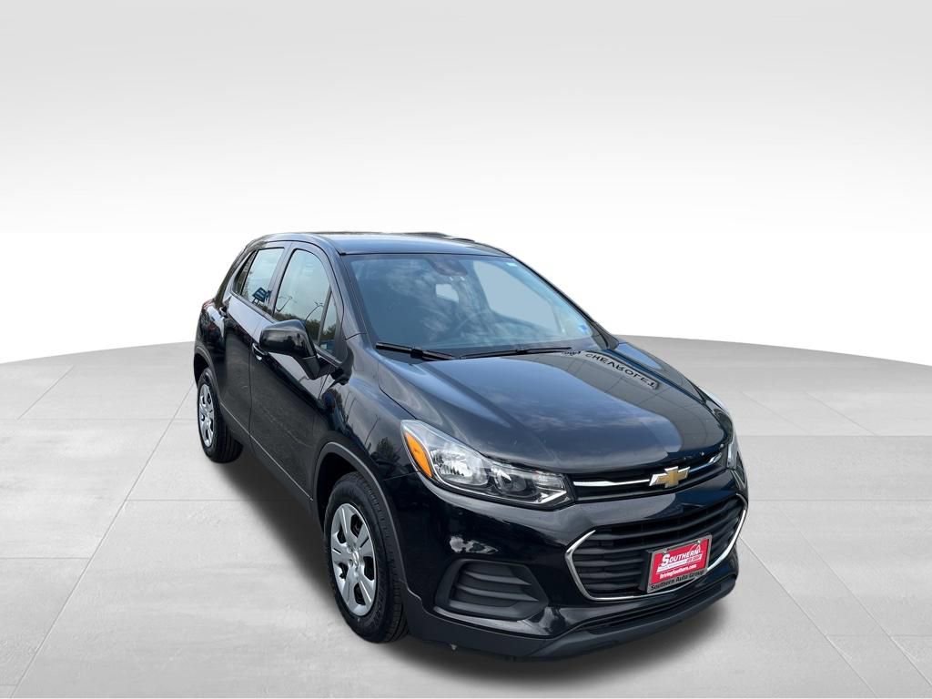 Used 2017 Chevrolet Trax LS image 17
