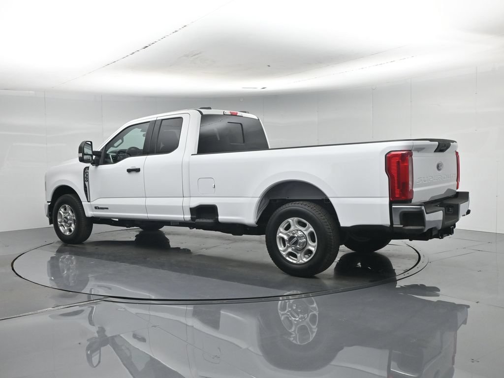New 2026 Ford F350 XLT RWD image 6