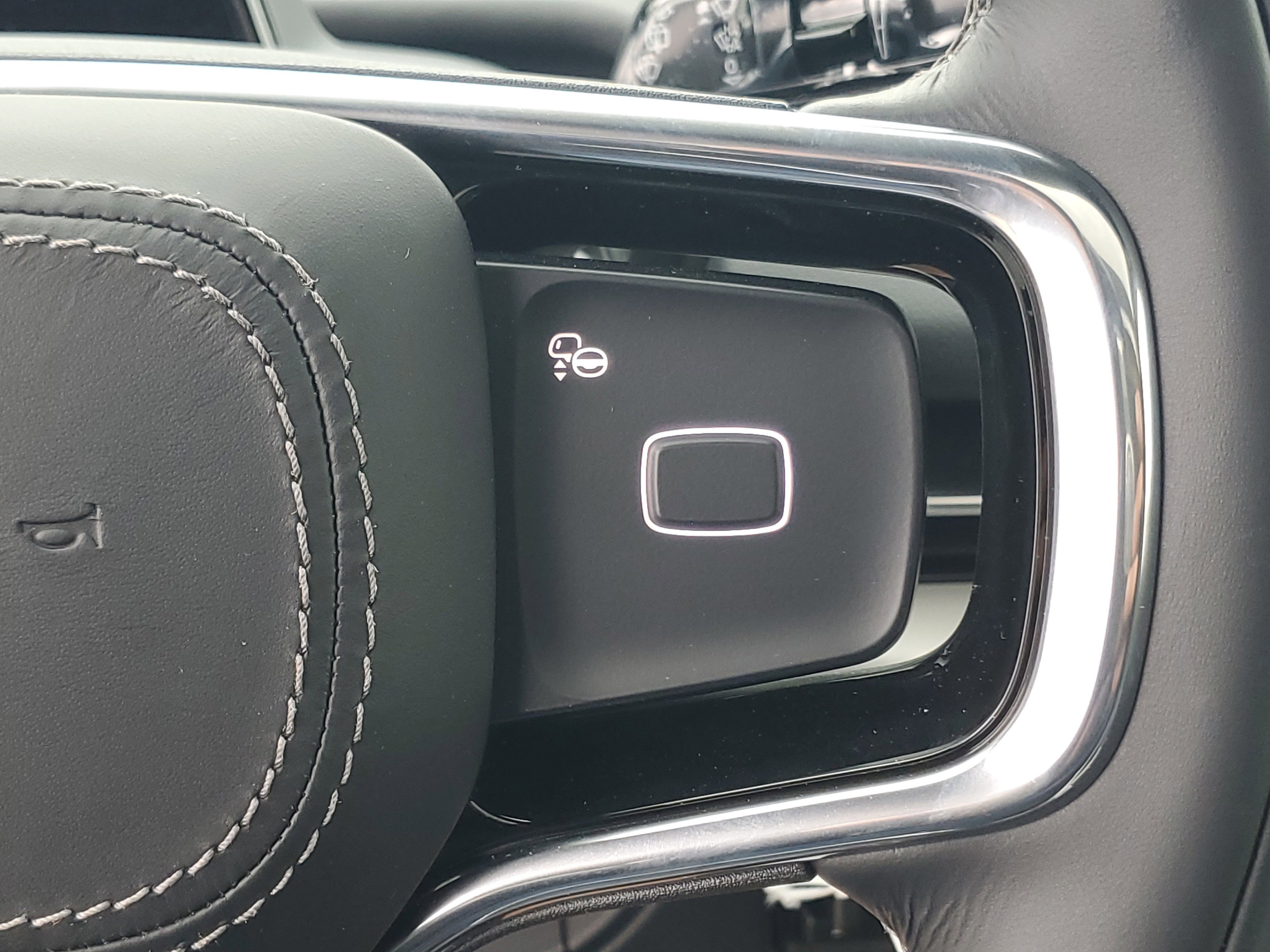 New 2026 Lincoln Navigator Reserve AWD/4WD image 18