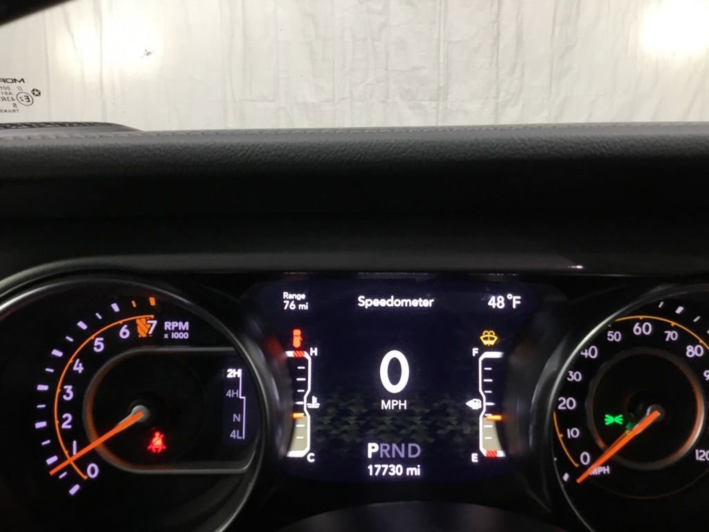 Used 2021 Jeep Wrangler Unlimited Sahara w/ Dual Top Group image 34