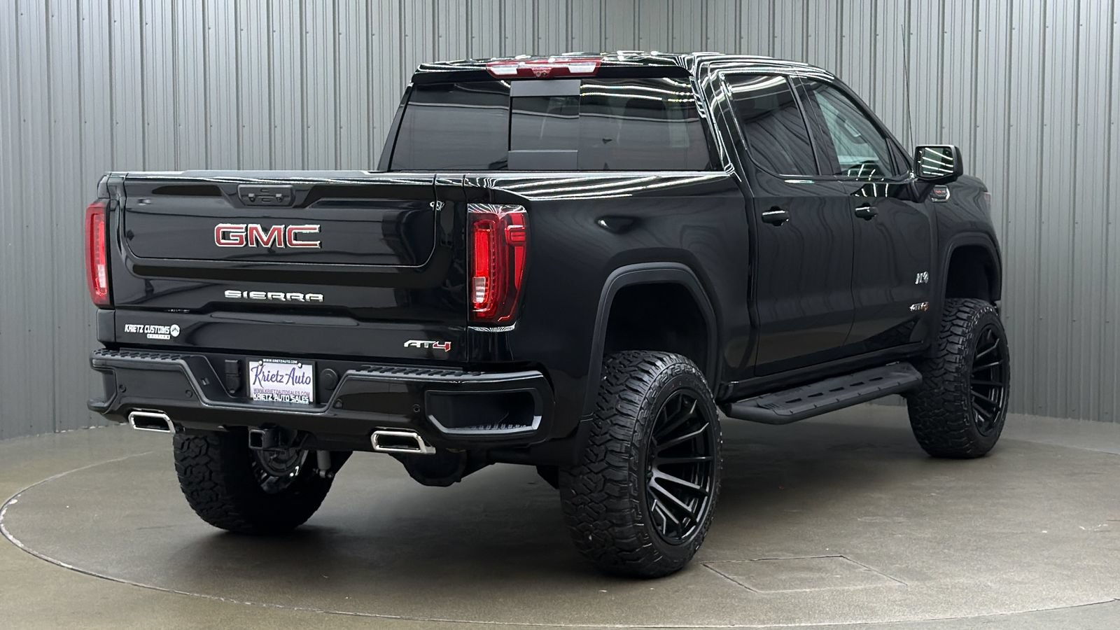 Used 2026 GMC Sierra 1500 AT4 w/ AT4 Premium Package AWD/4WD image 5