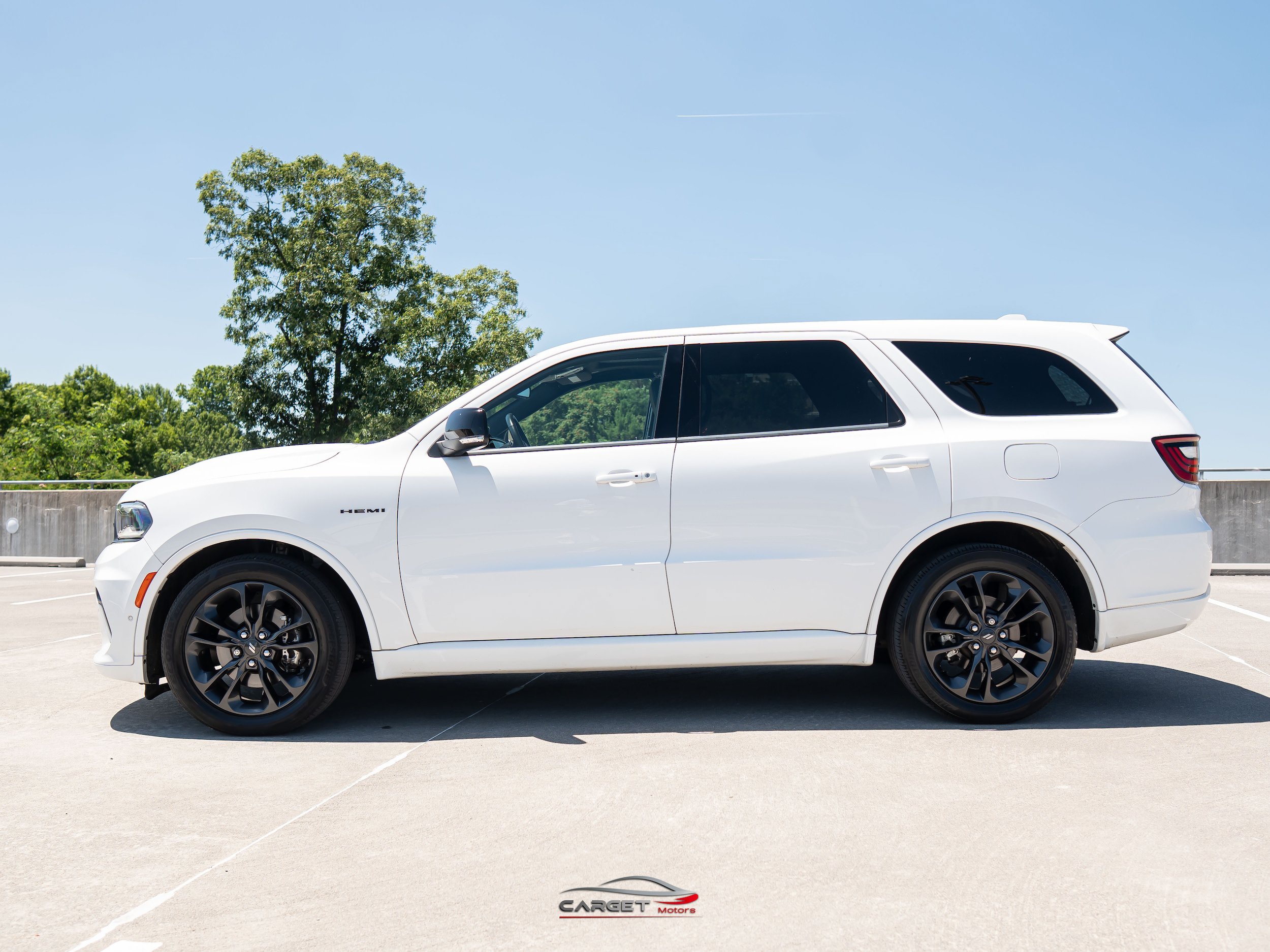 Used 2022 Dodge Durango R/T w/ Blacktop Package AWD/4WD image 4