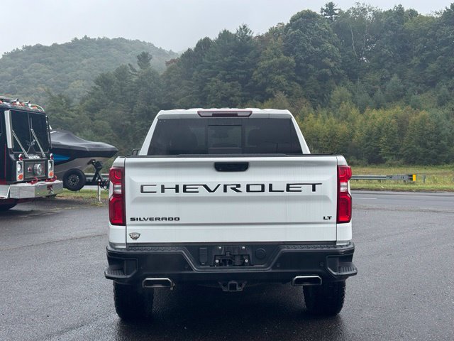 Used 2022 Chevrolet Silverado 1500 LT Trail Boss w/ LT Trail Boss Premium Package AWD/4WD image 6