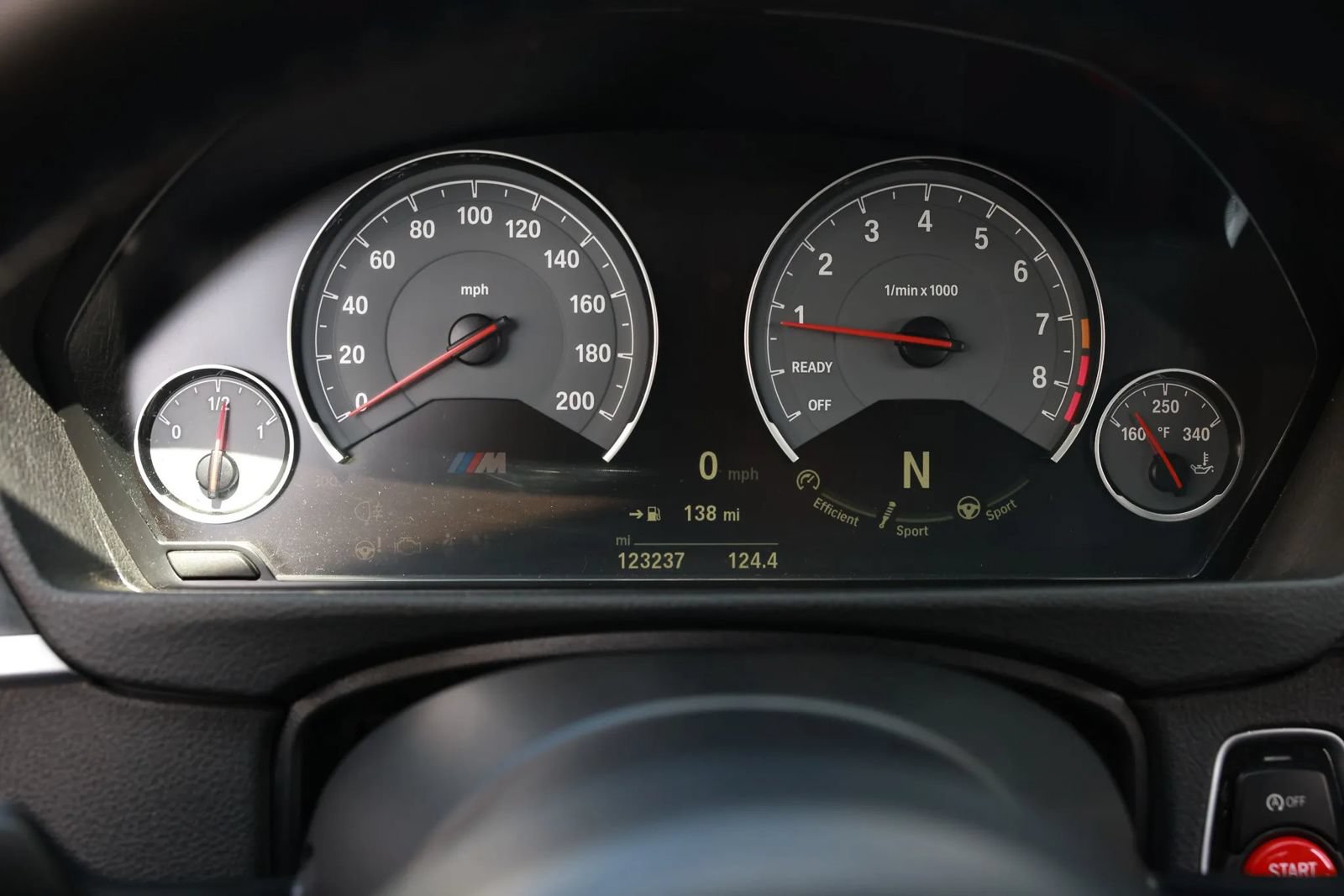 Used 2015 BMW M3 RWD image 31