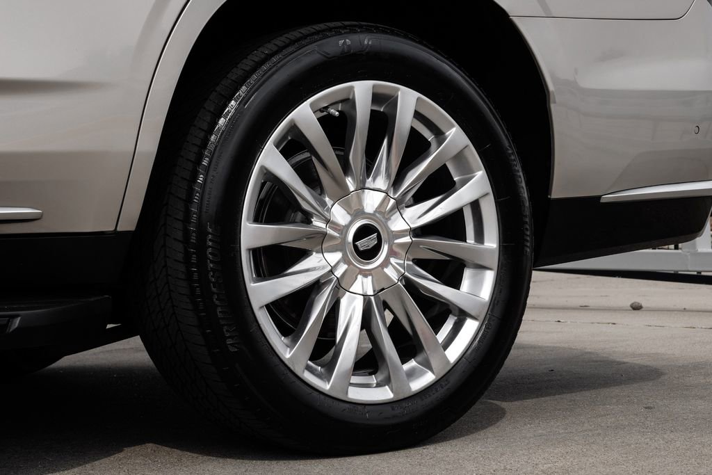 Used 2021 Cadillac Escalade Premium Luxury w/ Driver Assist Tech Package AWD/4WD image 64