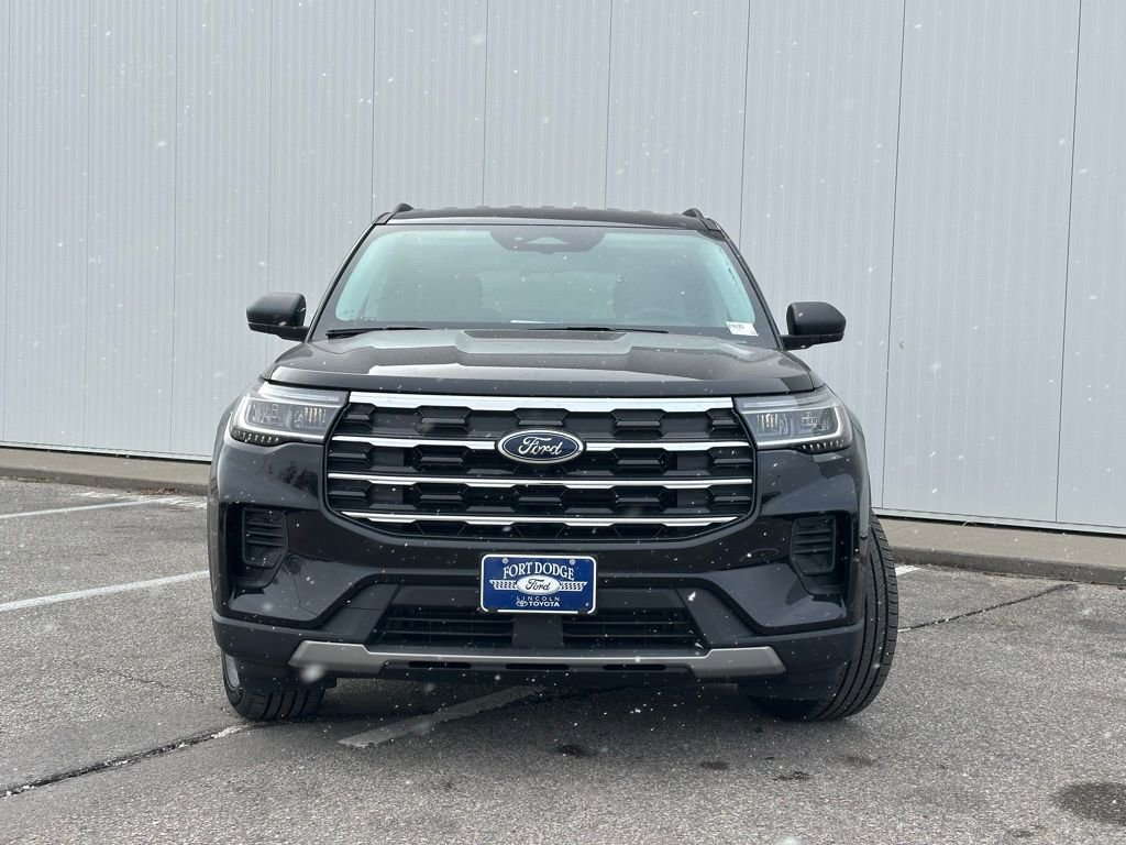 New 2026 Ford Explorer Active image 7