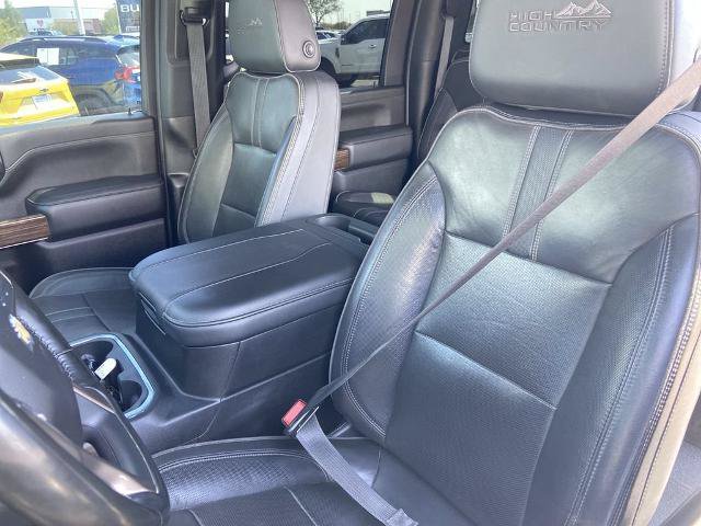 Used 2023 Chevrolet Silverado 2500 High Country AWD/4WD image 16