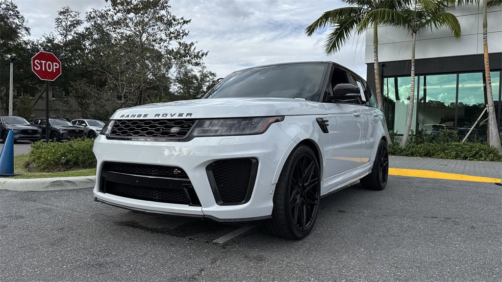 Used 2021 Land Rover Range Rover Sport SVR image 32