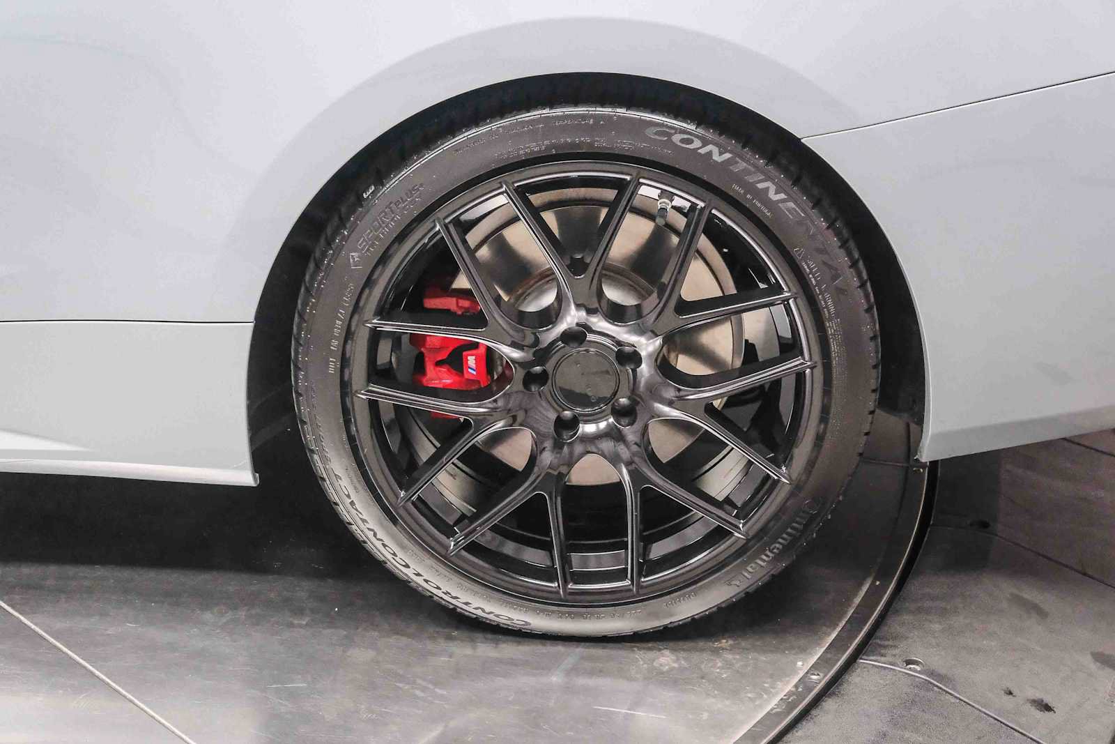 Used 2022 BMW M440i Coupe w/ M Carbon Exterior Package RWD image 9