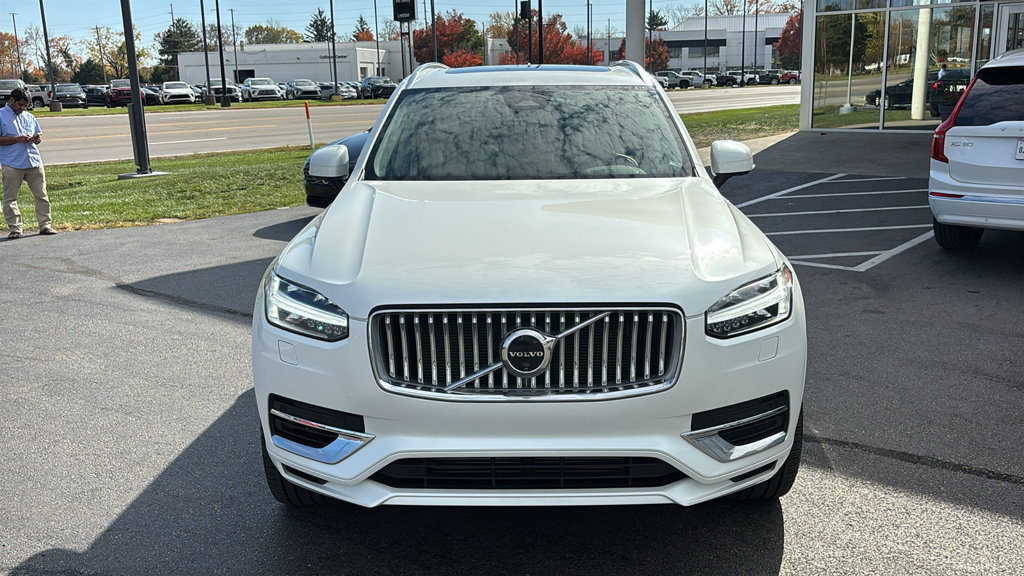 Certified 2024 Volvo XC90 T8 Plus w/ Protection Package Premier AWD/4WD image 6
