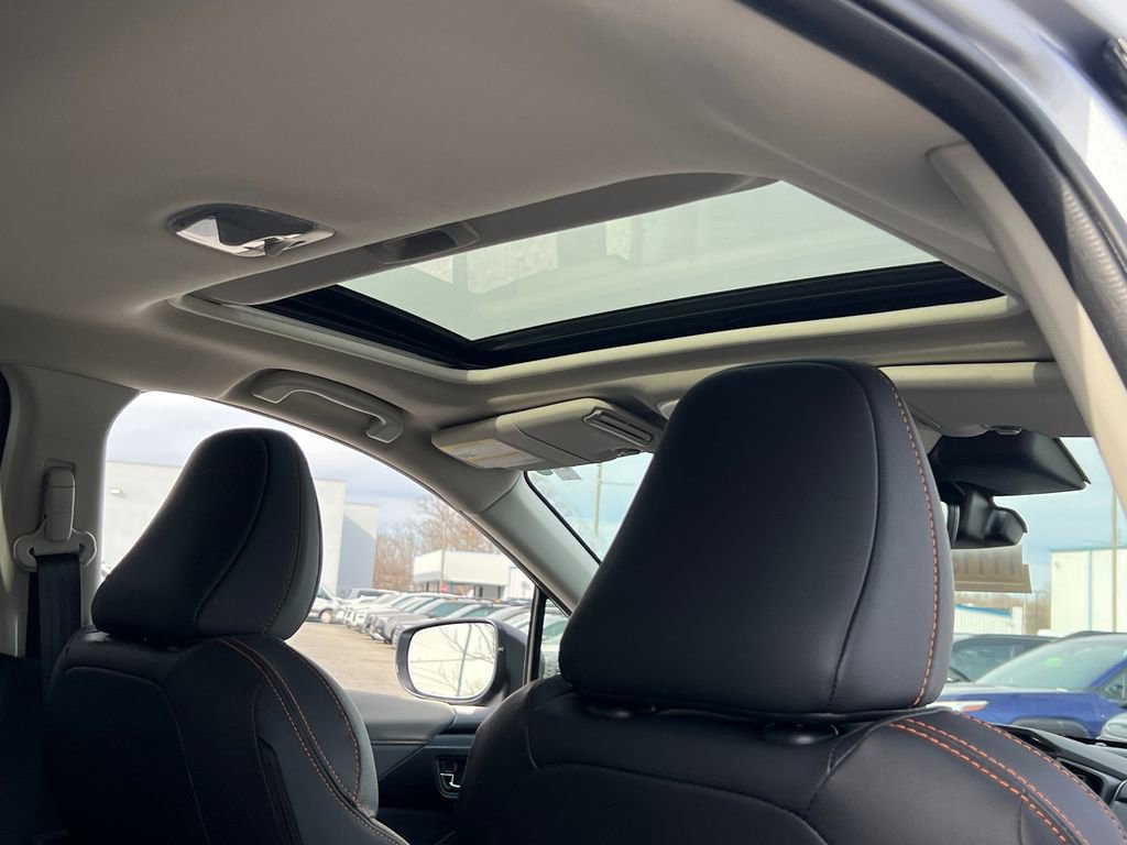New 2026 Subaru Crosstrek 2.5i Limited w/ Crosstrek Mirror Package AWD/4WD image 15