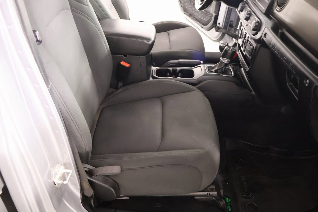 Used 2021 Jeep Wrangler Unlimited Sport image 13