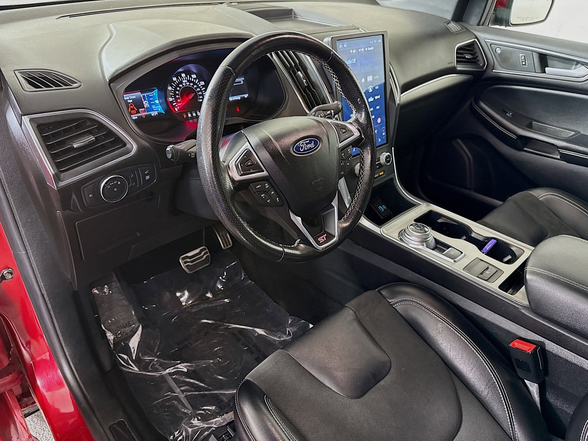 Used 2022 Ford Edge ST AWD/4WD image 23