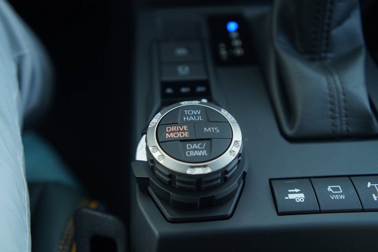 Used 2024 Toyota Tacoma 4x4 Double Cab Hybrid image 49