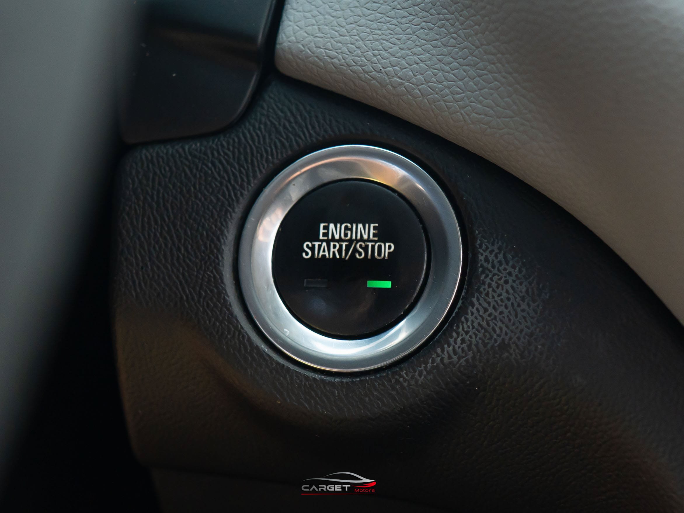 Used 2020 Chevrolet Equinox LS FWD image 28